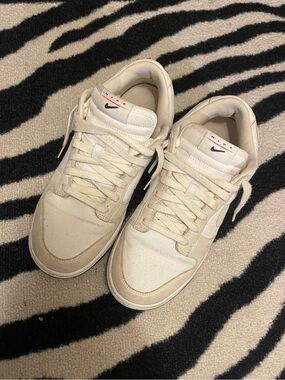 Nike Low-Top Sneakers in Cream and White